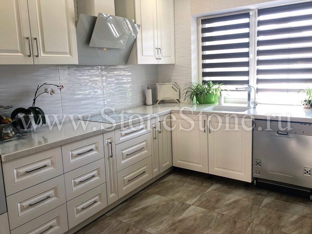 ���������� �� �������������� ����� Staron Aspen AG620 (Grey)